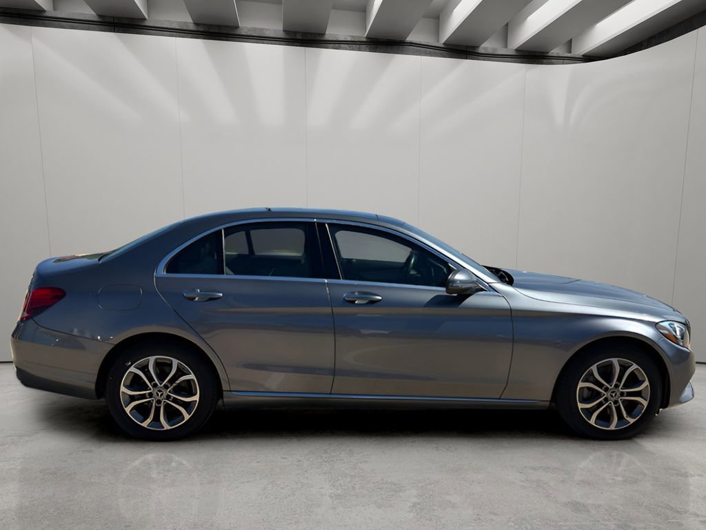 Used 2018 Mercedes-Benz C 300 4MATIC Sedan w/ Premium Package image 2