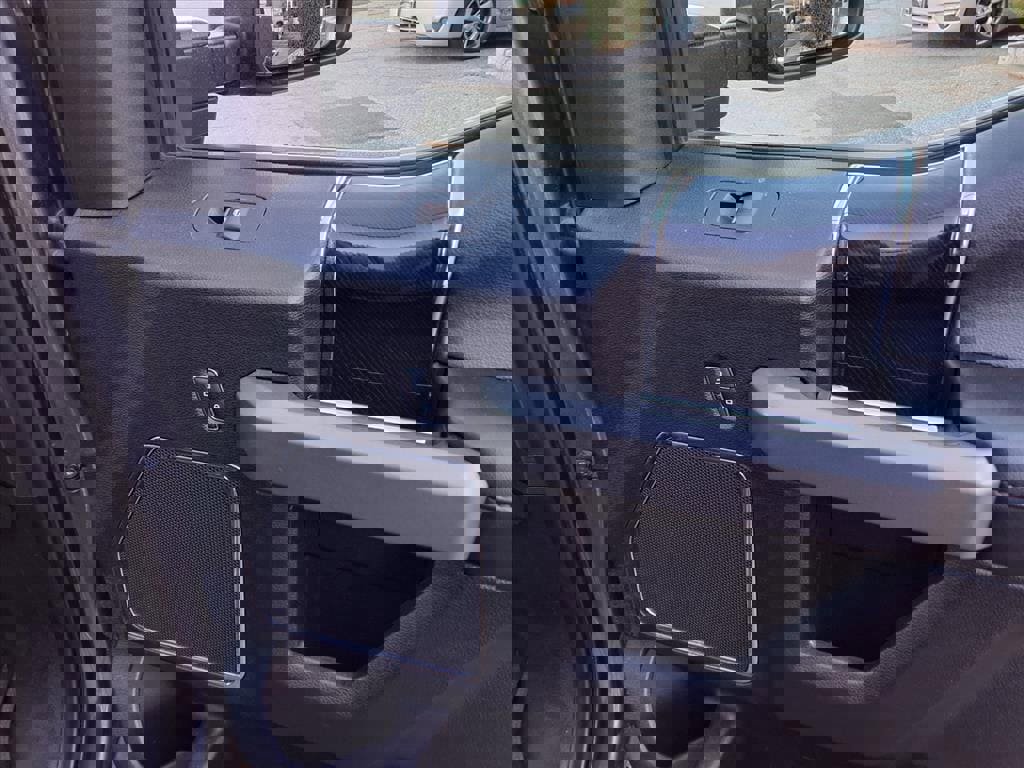 Used 2021 Ford F450 Platinum w/ FX4 Off-Road Package image 29