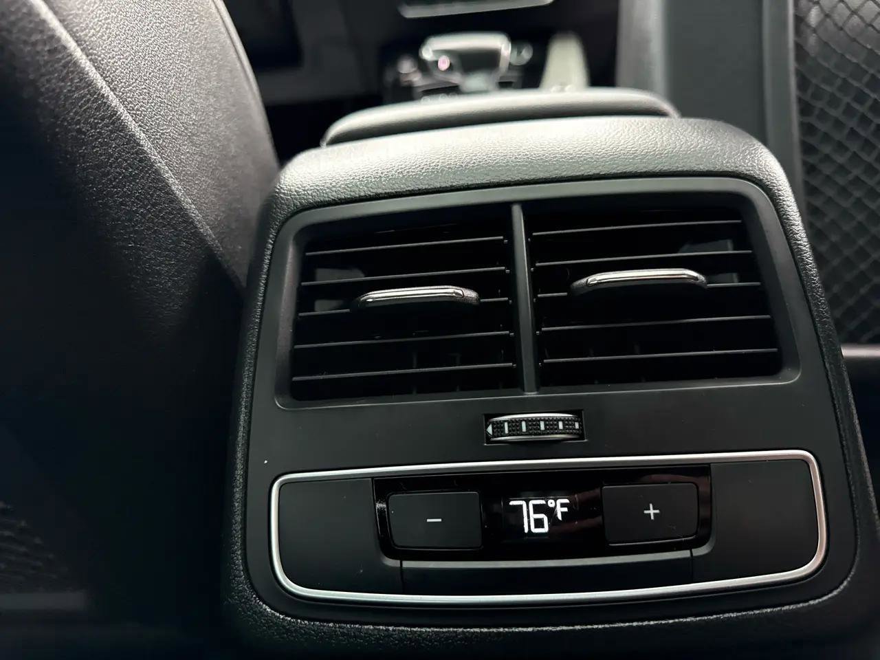 Used 2022 Audi A5 2.0T Premium image 28