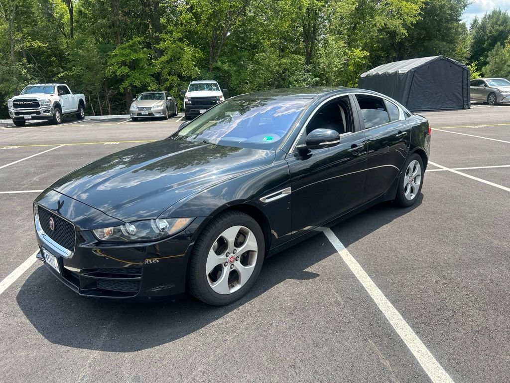 Used 2017 Jaguar XE Premium AWD/4WD image 1