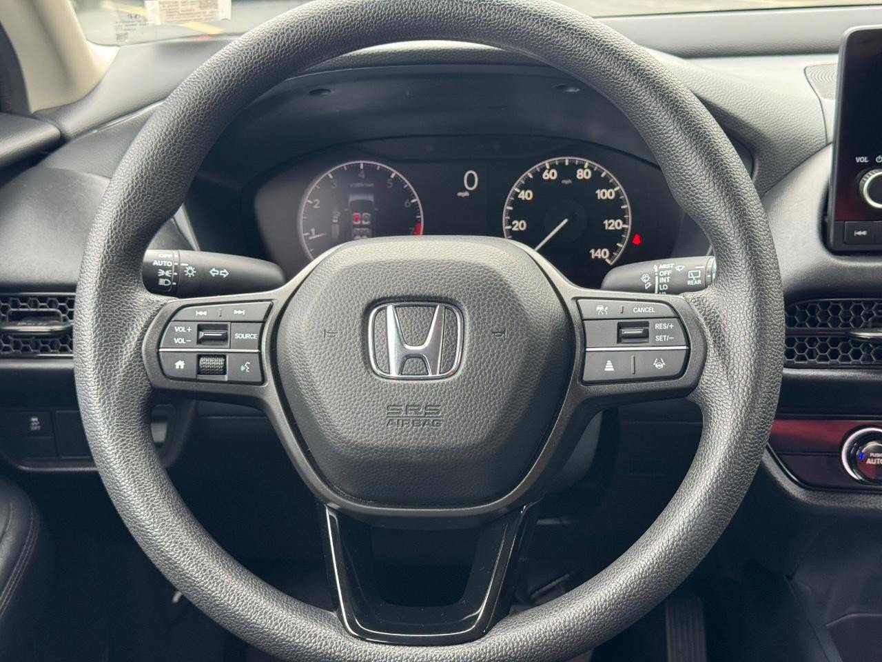 Used 2025 Honda HR-V LX image 13