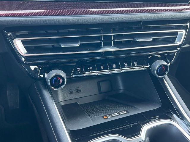 New 2026 Chevrolet Traverse RS AWD/4WD image 10