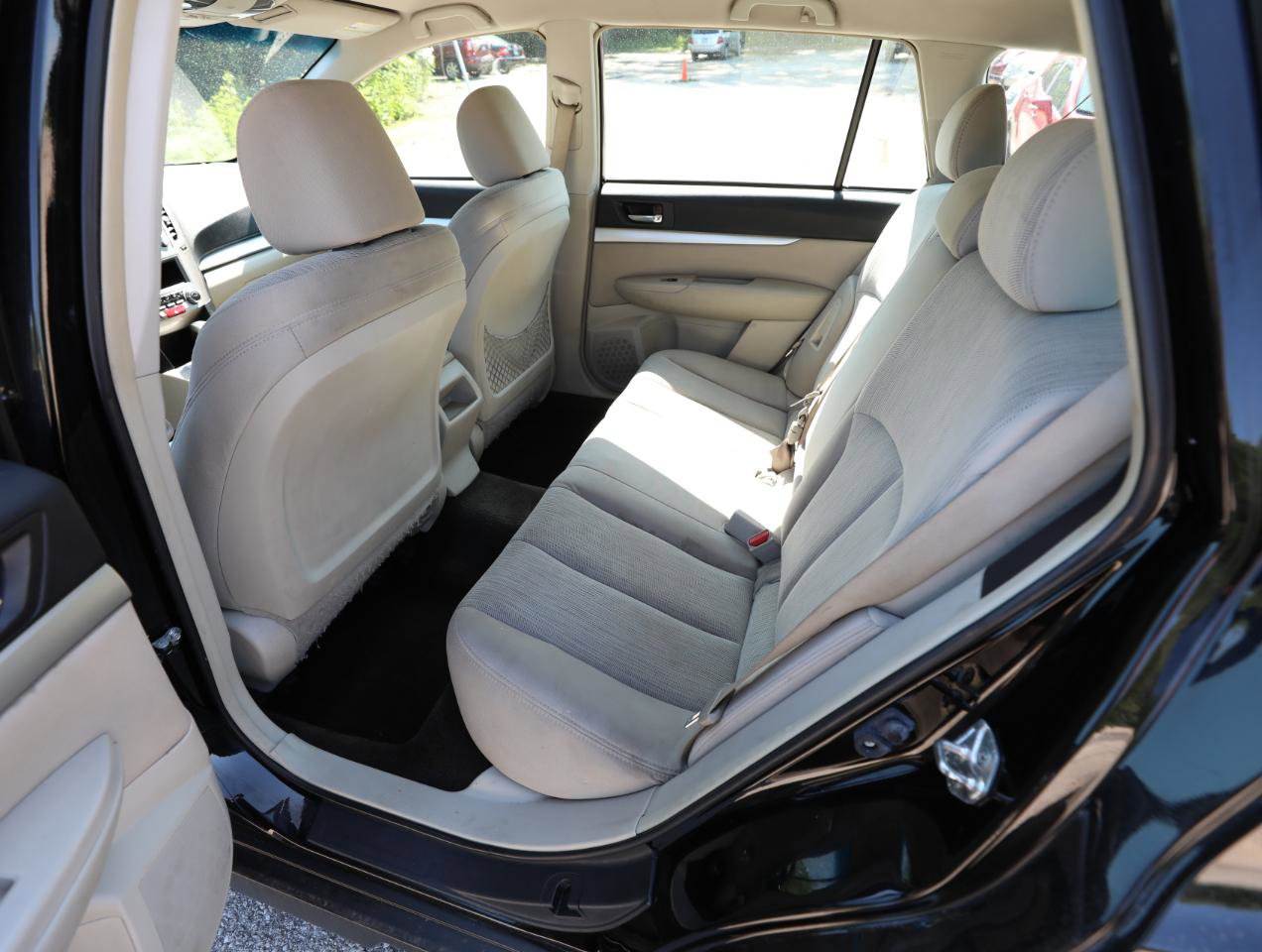 Used 2013 Subaru Outback 2.5i AWD/4WD image 14