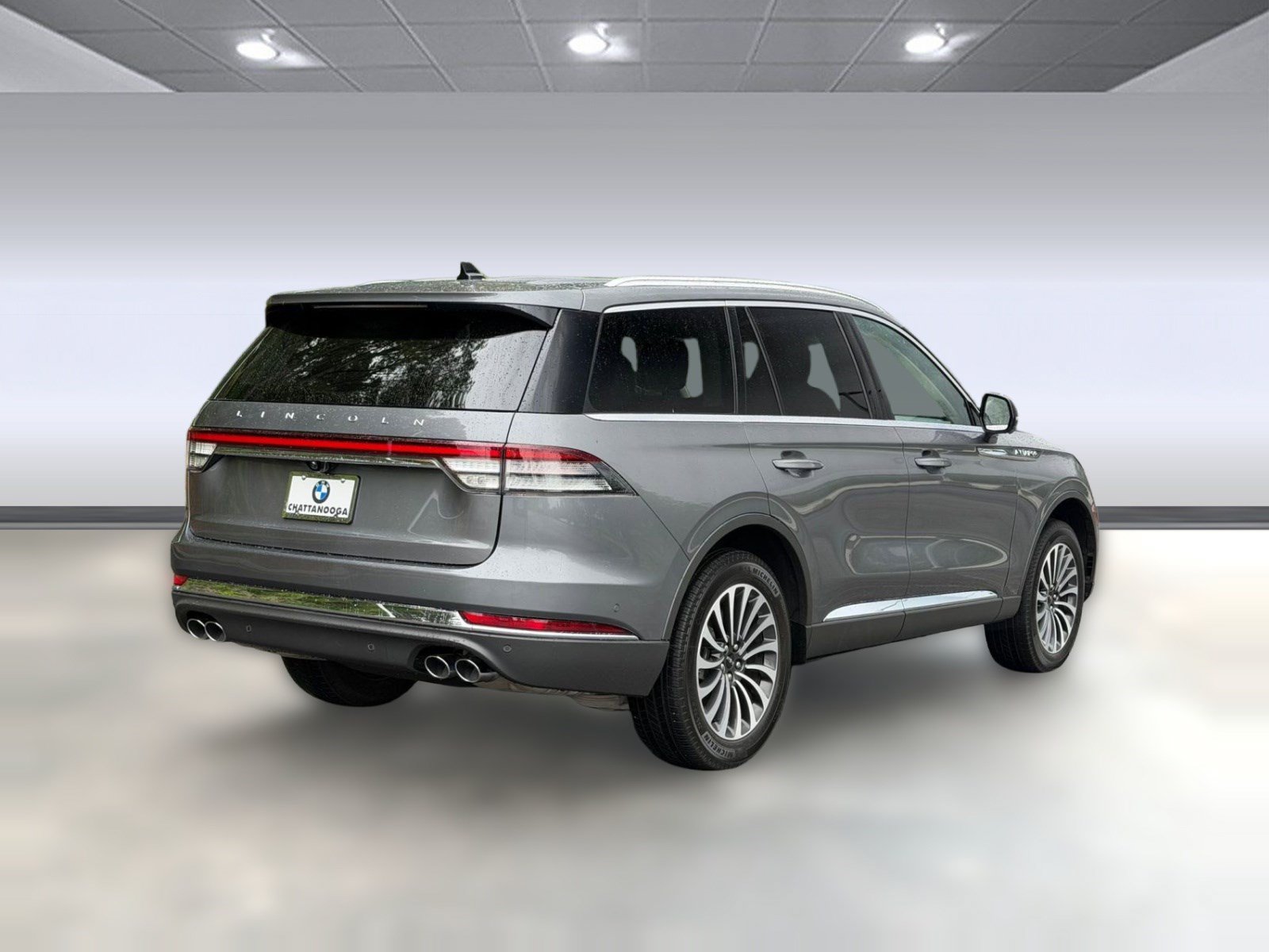 Used 2023 Lincoln Aviator Reserve w/ Equipment Group 201A AWD/4WD image 9