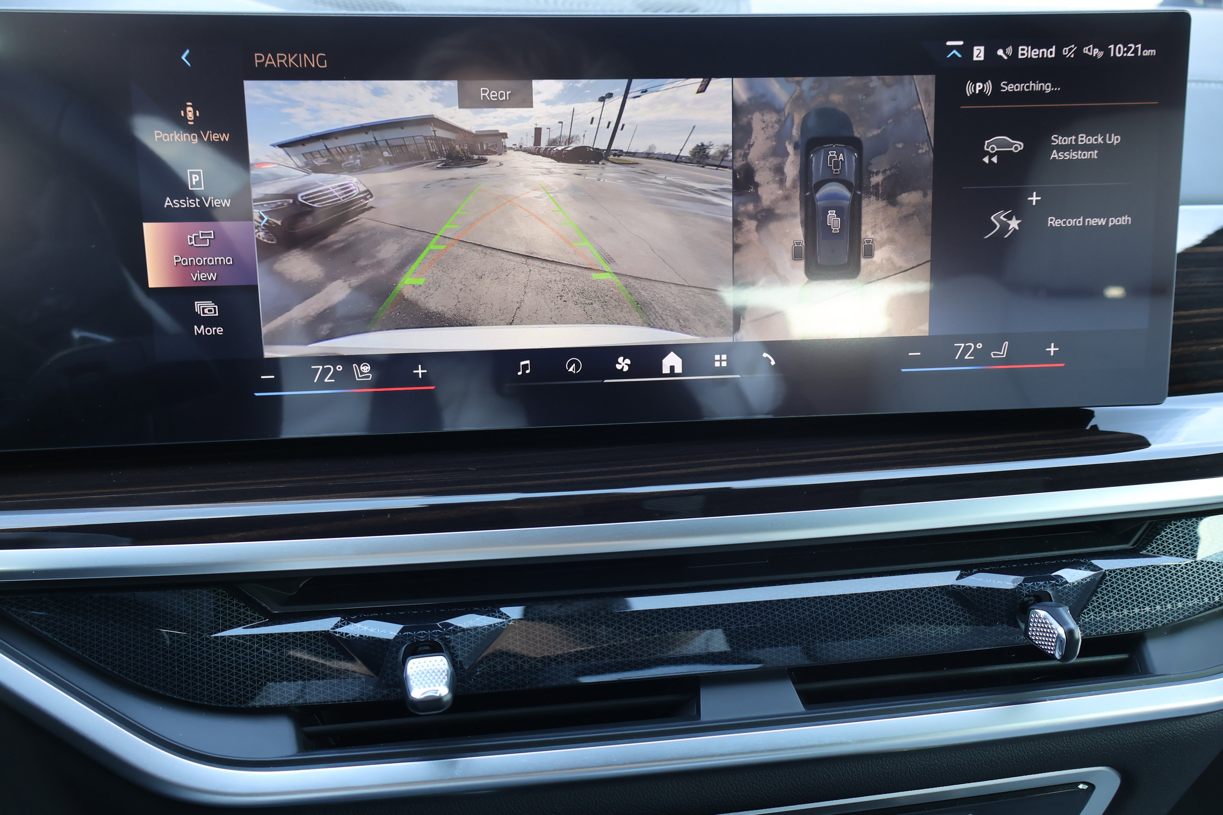 Used 2026 BMW X5 xDrive40i w/ M Sport Package image 36