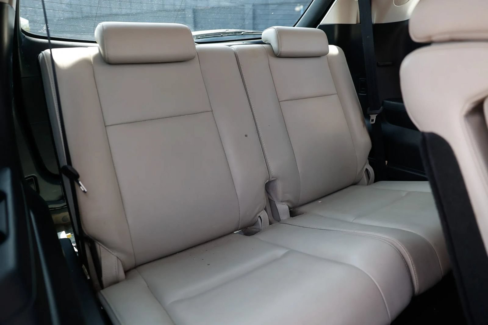 Used 2011 MAZDA CX-9 Grand Touring w/ Moonroof & Bose Audio Pkg FWD image 16