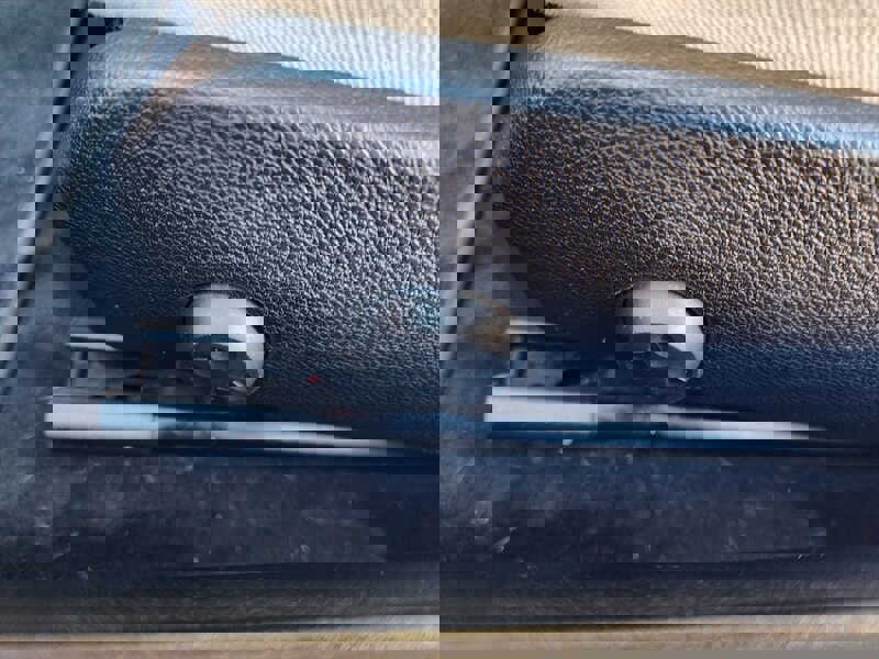 Used 2015 Mercedes-Benz SLK 250 w/ Premium Package image 35