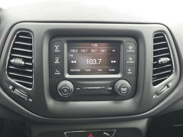 Used 2017 Jeep Compass Sport w/ Cold Weather Group image 20