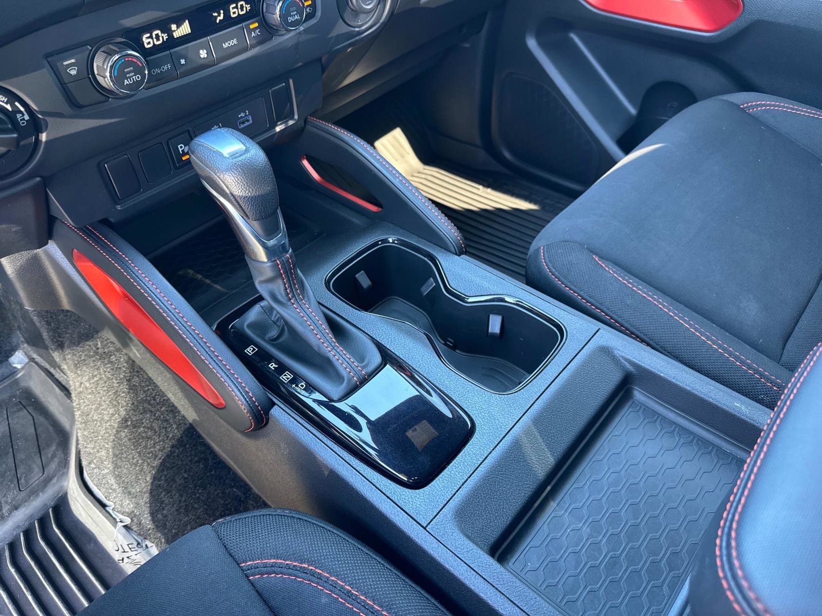 Used 2023 Nissan Frontier PRO-4X w/ Technology Package image 28