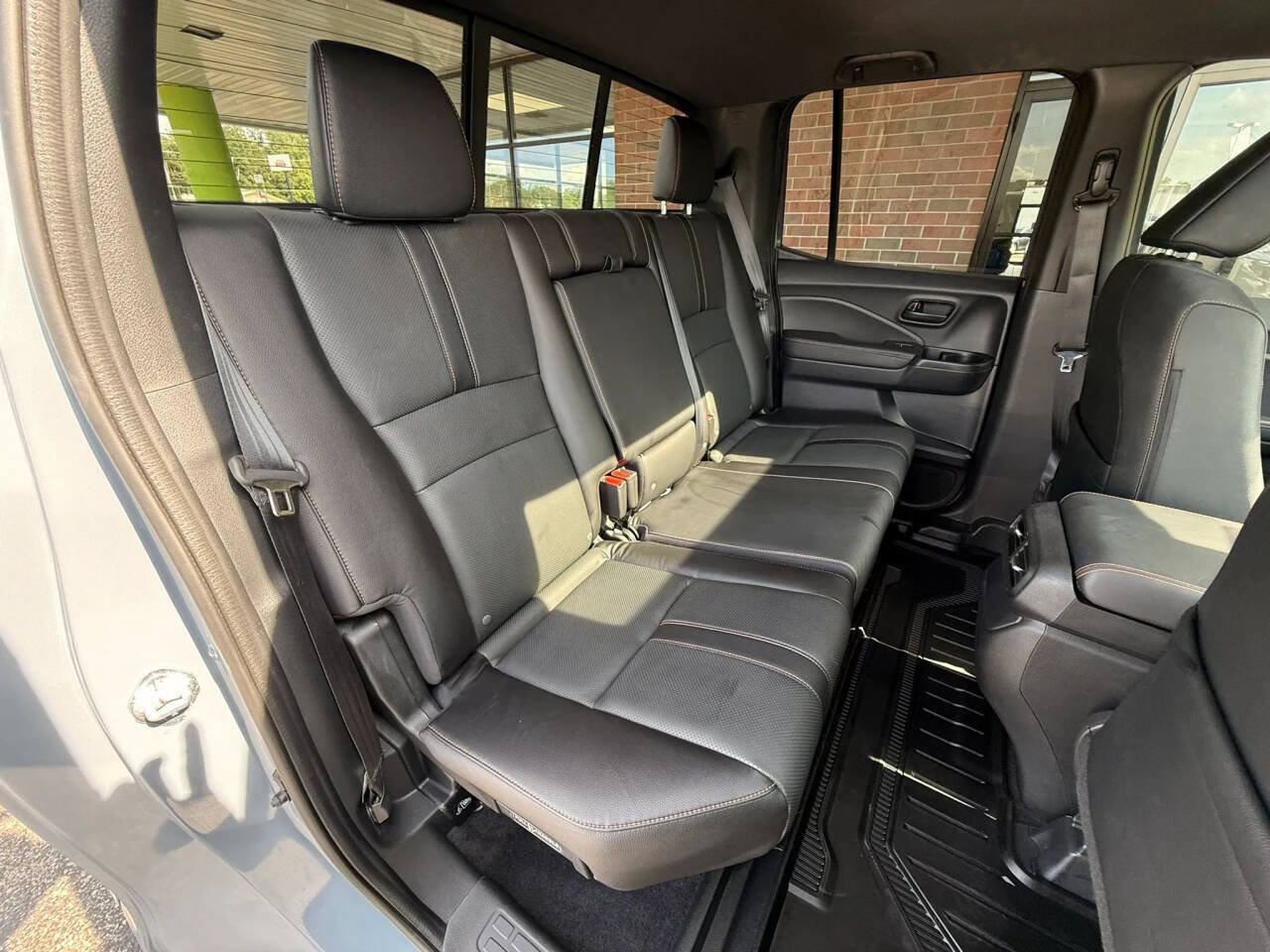 Used 2025 Honda Ridgeline TrailSport image 16