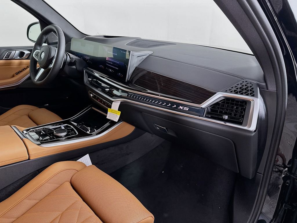 New 2026 BMW X5 xDrive50e w/ M Sport Package image 36