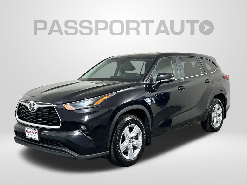 Used 2023 Toyota Highlander L