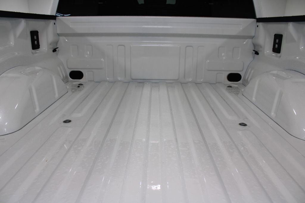 New 2025 Ford F150 Lariat w/ Equipment Group 502A High image 17