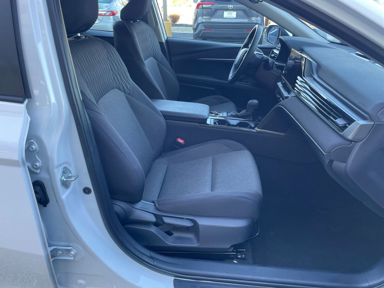 Used 2025 Toyota Camry LE image 35