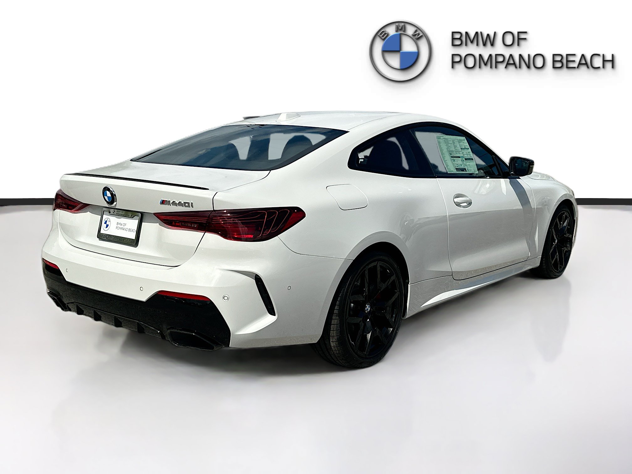 New 2026 BMW M440i Coupe RWD image 6