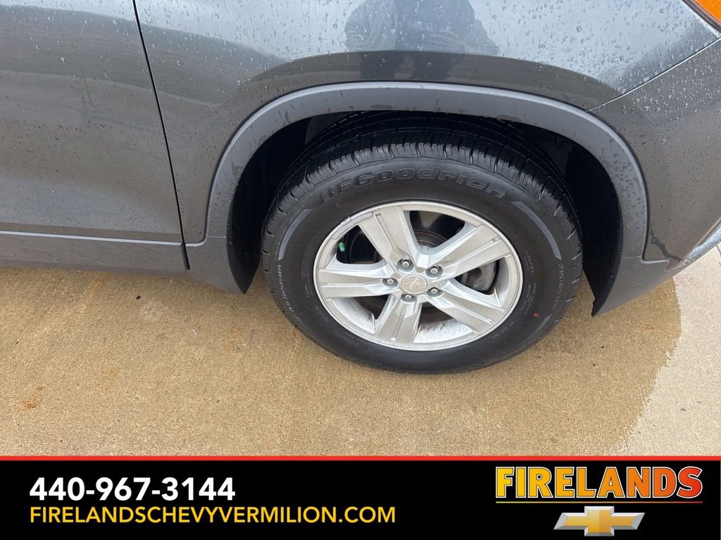 Used 2020 Chevrolet Trax LT w/ Driver Confidence Package image 47
