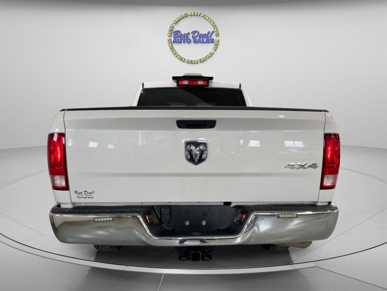 Used 2019 RAM 1500 Tradesman w/ Chrome Appearance Group AWD/4WD image 5