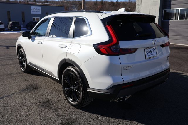 Used 2025 Honda CR-V Sport Touring image 6