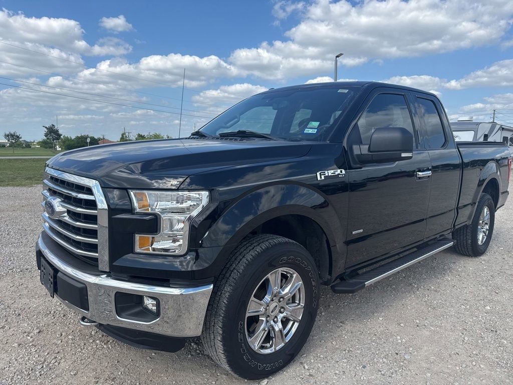 Used 2016 Ford F150 XLT w/ Equipment Group 301A Mid AWD/4WD image 3