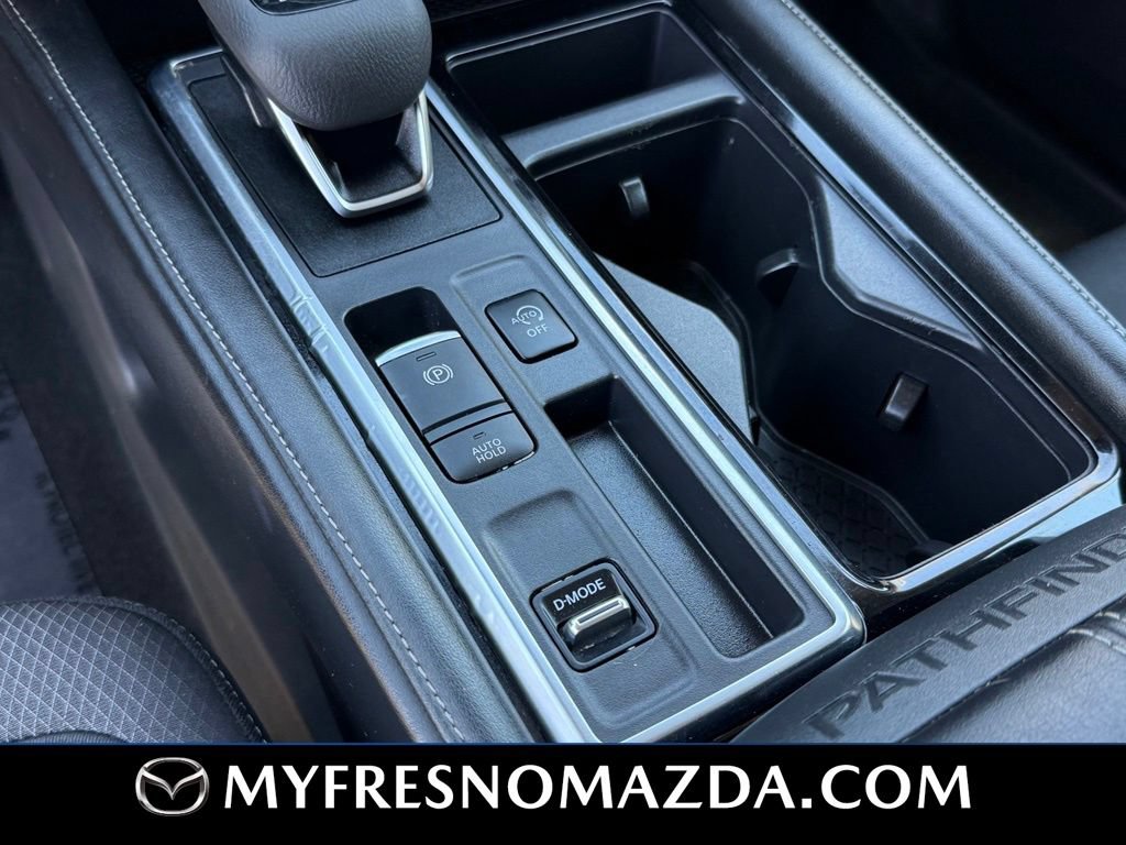 Used 2022 Nissan Pathfinder SV FWD image 27