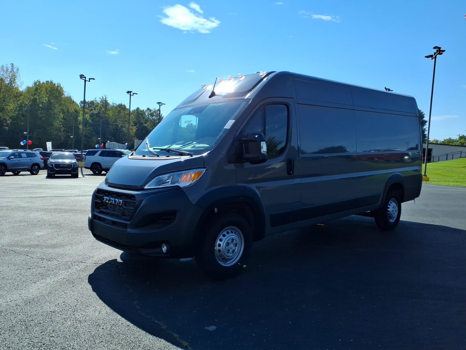 New 2027 RAM ProMaster 3500 w/ Safety Group FWD image 3