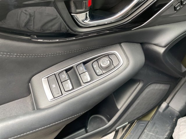 Used 2022 Subaru Outback Limited image 28