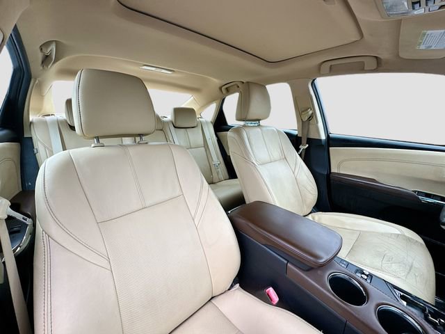 Used 2013 Toyota Avalon Limited image 29