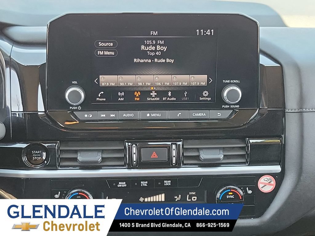 Used 2025 Nissan Pathfinder SV FWD image 25