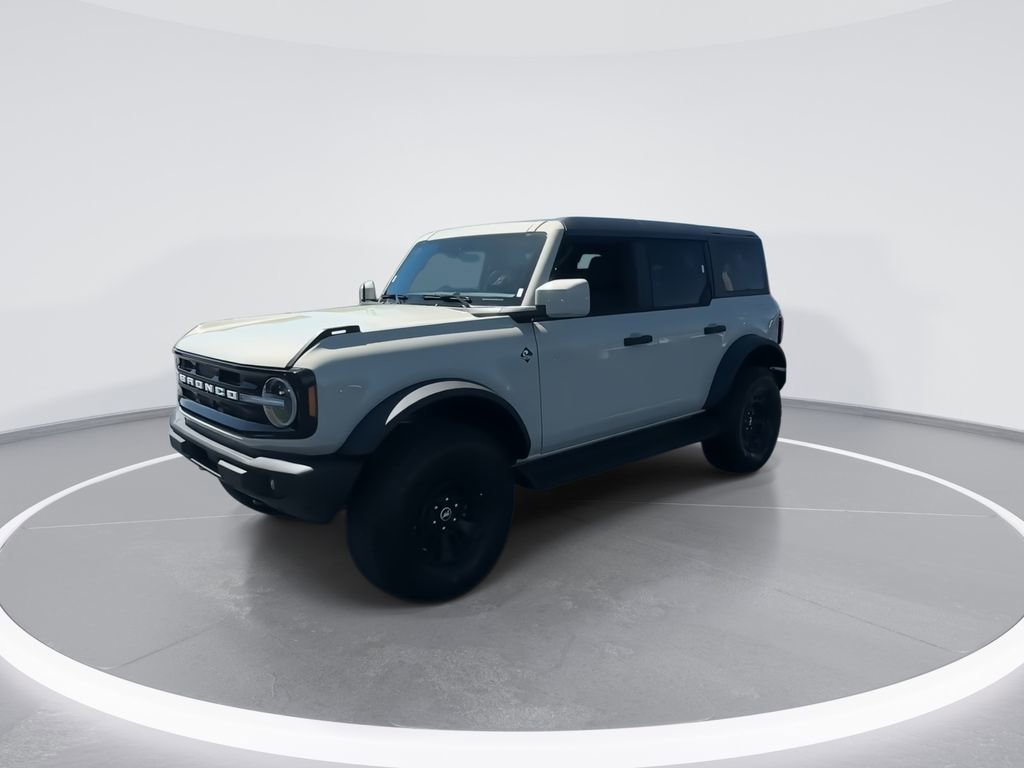 New 2026 Ford Bronco Outer Banks w/ Sasquatch Package AWD/4WD image 4