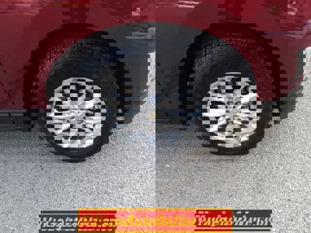 Used 2019 Chevrolet Equinox LT image 16