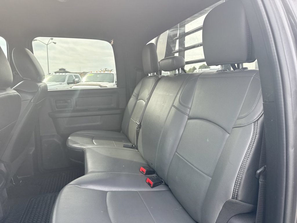 Used 2024 RAM 4500 Tradesman w/ Chrome Appearance Group AWD/4WD image 19