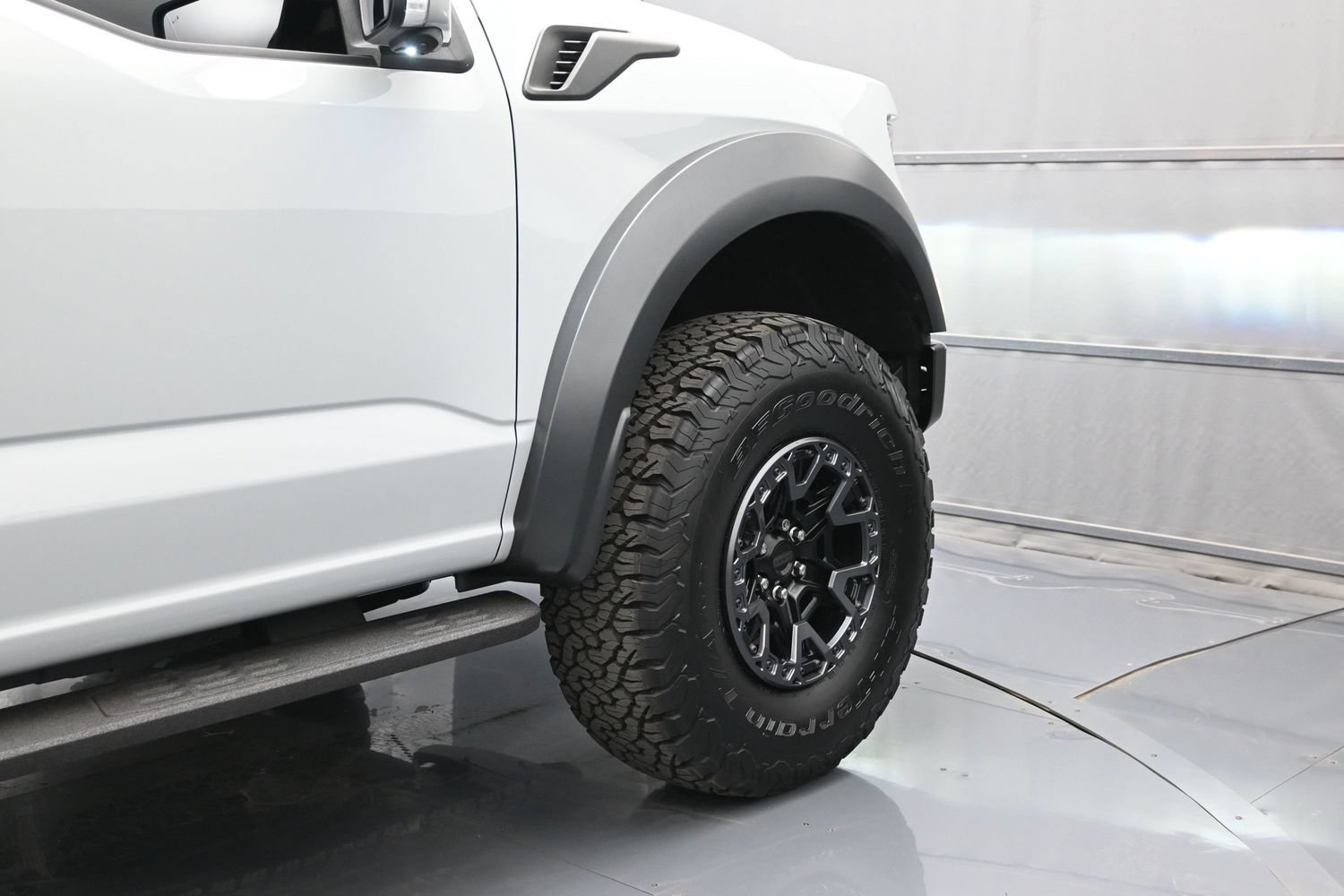 Used 2023 Ford F150 Raptor w/ Raptor Carbon Fiber Package AWD/4WD image 49