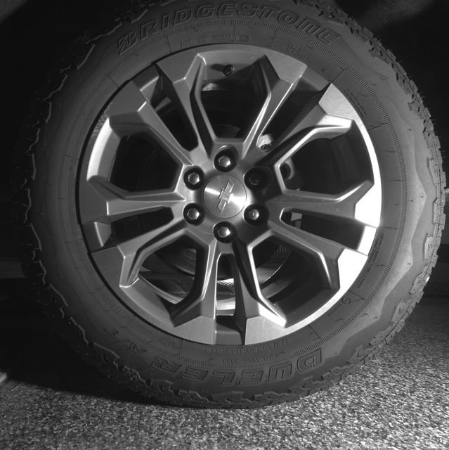 Used 2026 Chevrolet Silverado 1500 High Country w/ Technology Package AWD/4WD image 11