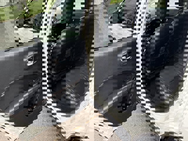 Certified 2021 Jeep Compass Latitude image 15