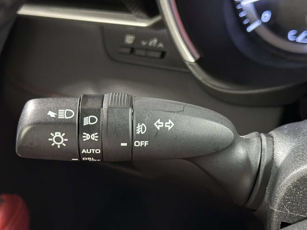Used 2023 Toyota Highlander XSE AWD/4WD image 36