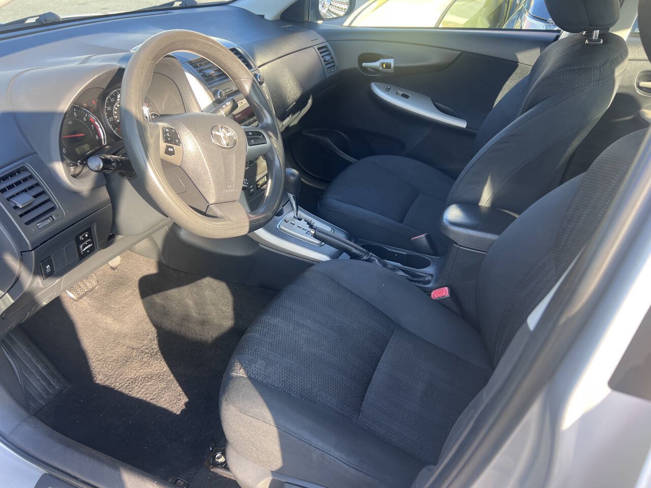Used 2011 Toyota Corolla S FWD image 7