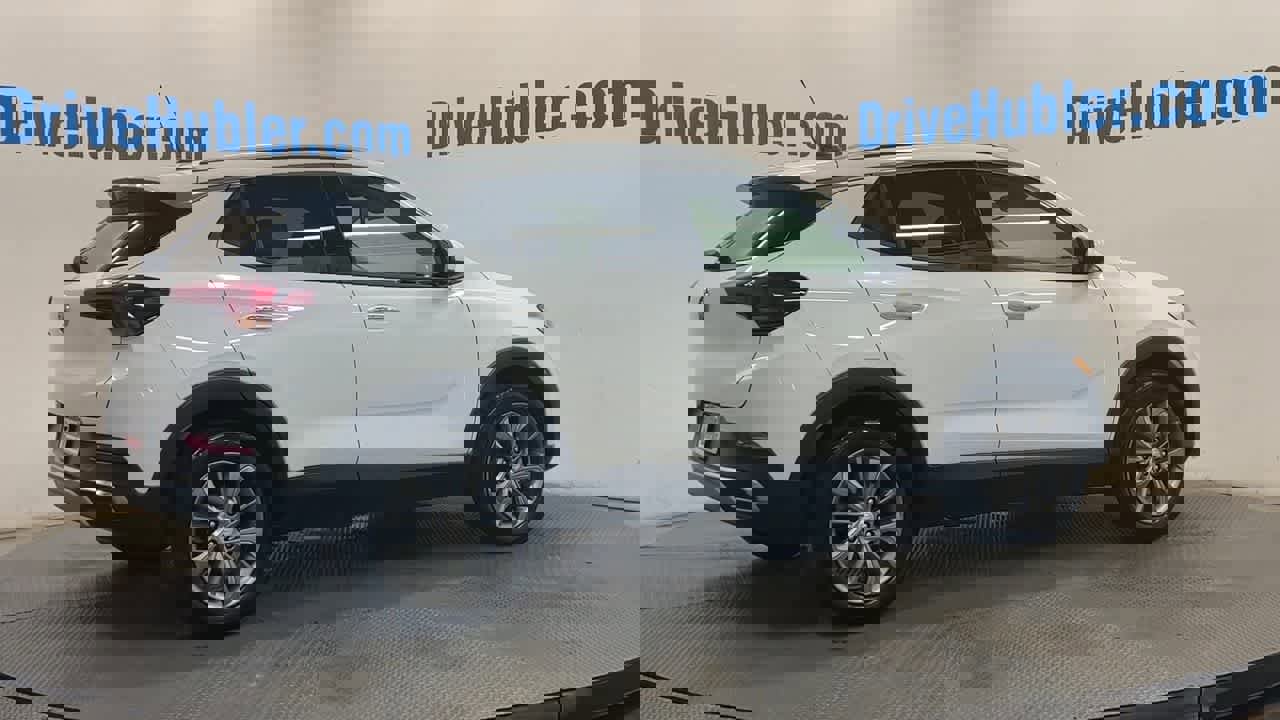 Used 2020 Buick Encore GX Essence w/ Experience Buick Package image 8