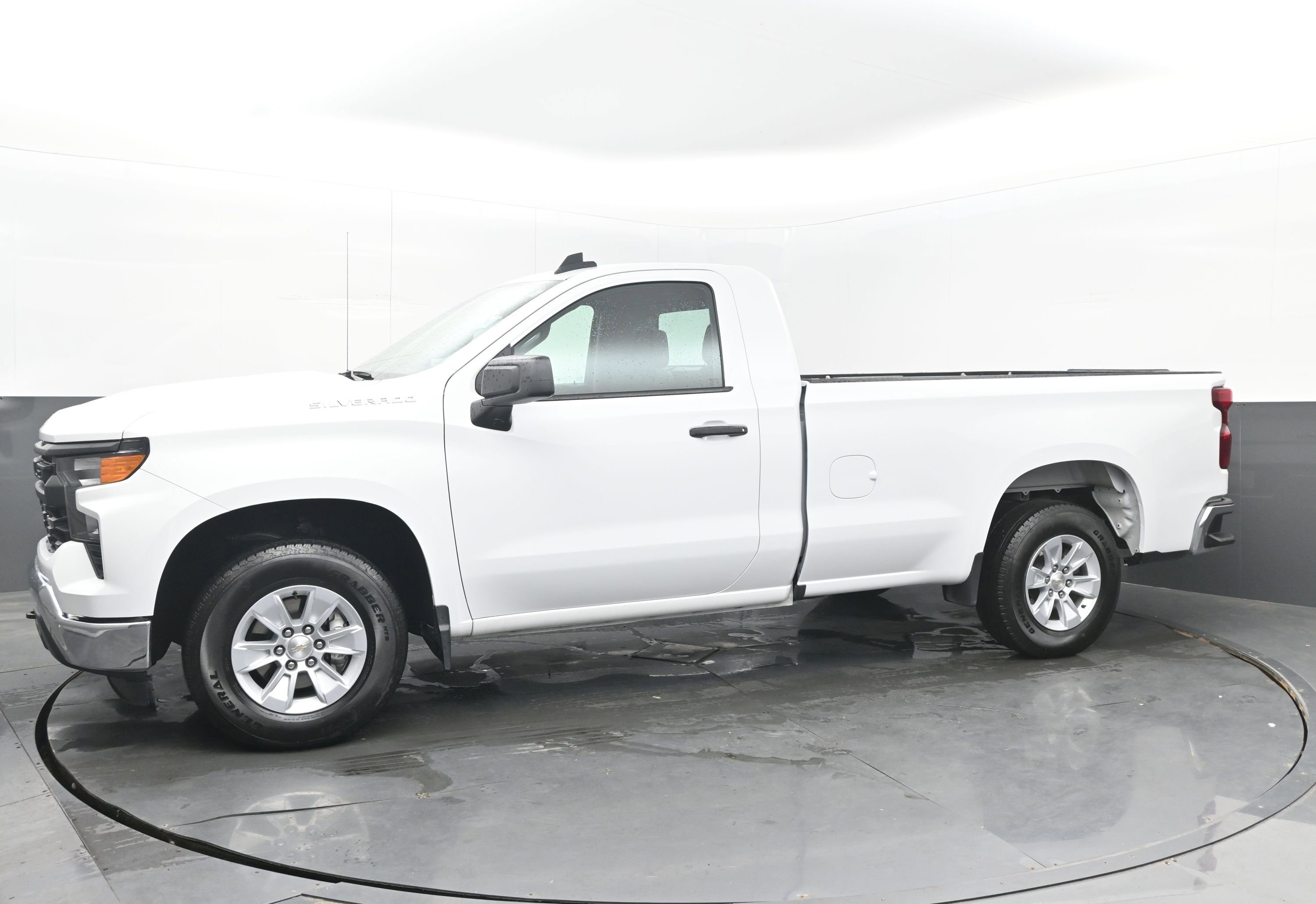Certified 2024 Chevrolet Silverado 1500 W/T w/ WT Fleet Convenience Package image 5