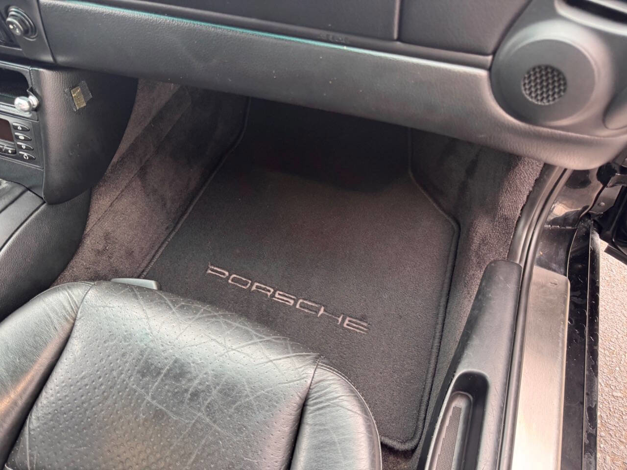Used 2001 Porsche Boxster RWD image 11