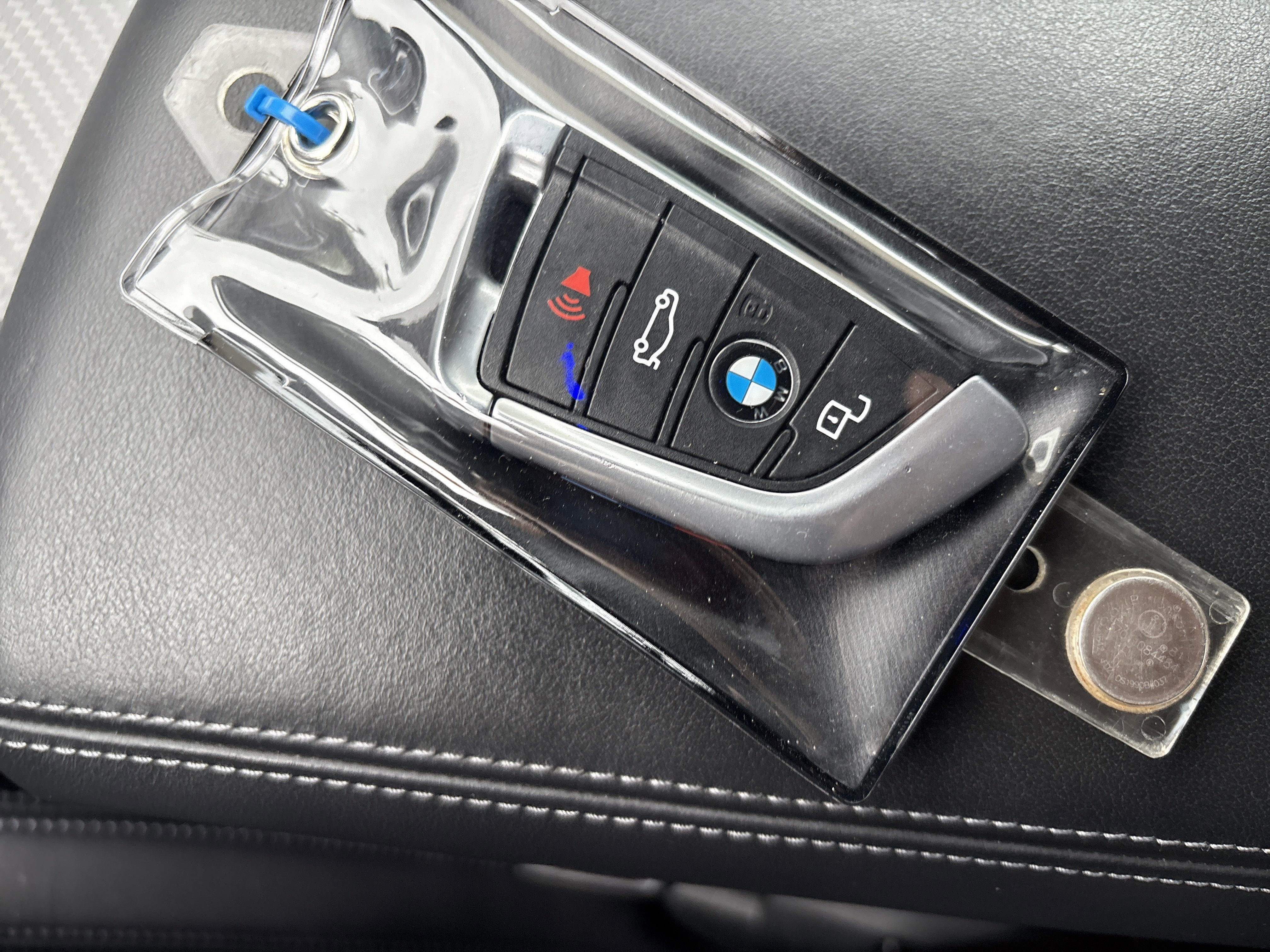 Used 2021 BMW M4 Competition w/ Executive Package RWD image 31