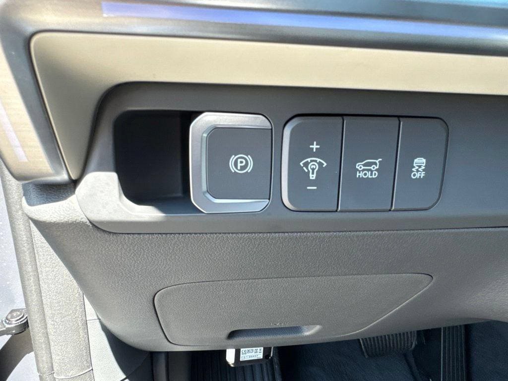 New 2026 Hyundai Santa Fe Calligraphy AWD/4WD image 13