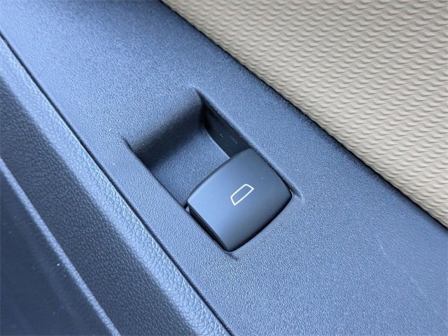 New 2026 Chevrolet Equinox ACTIV w/ Safety and Technology Package image 35