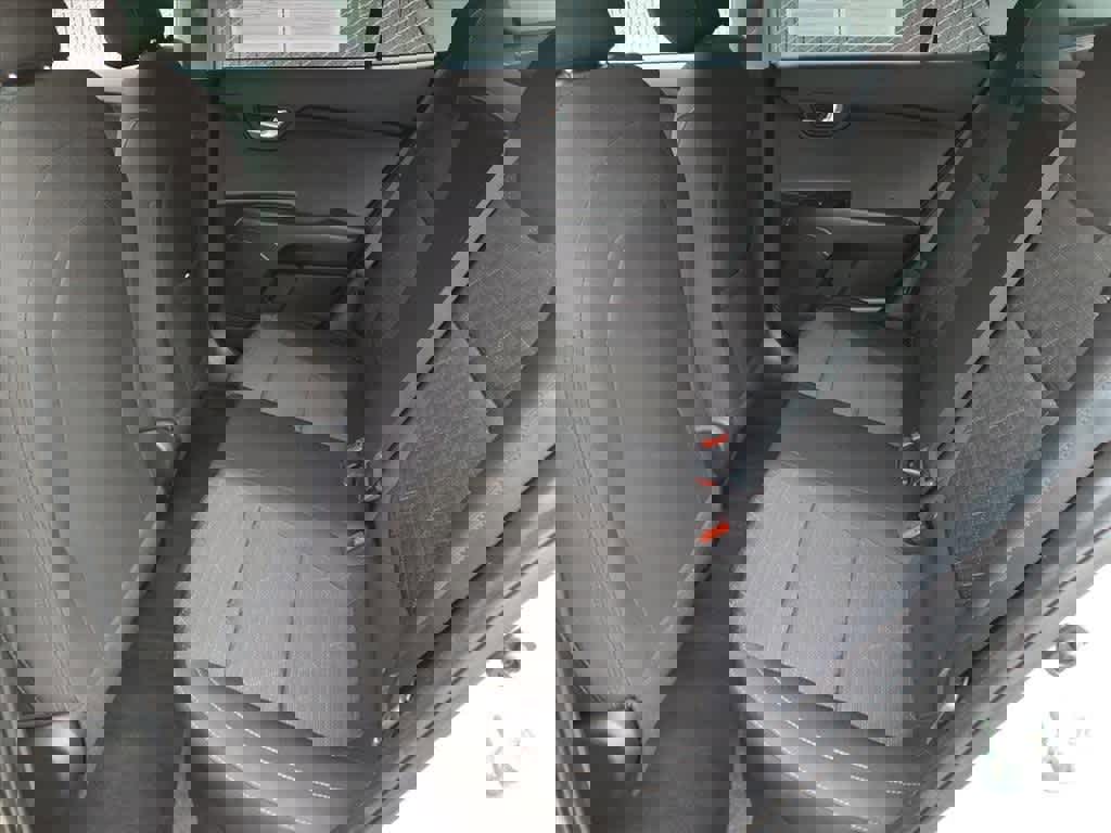 Used 2023 Kia Rio LX image 10