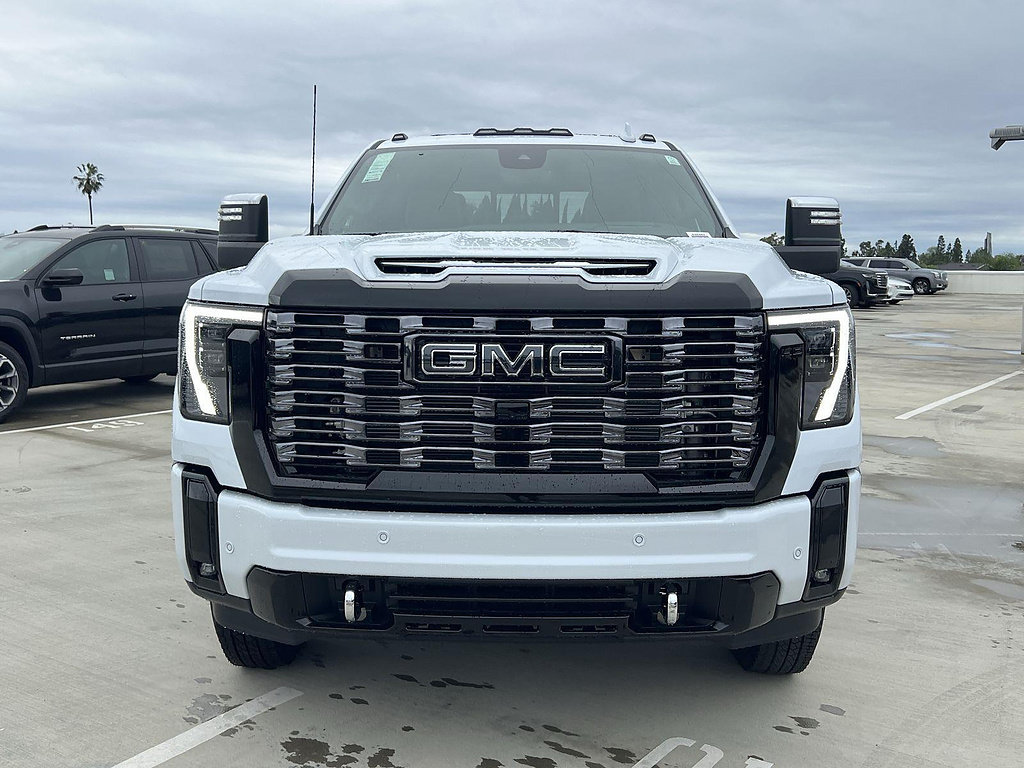 New 2026 GMC Sierra 3500 Denali Ultimate AWD/4WD image 8