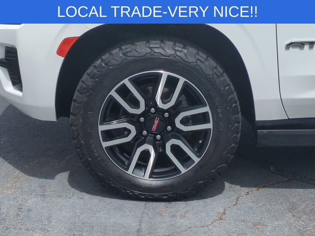 Used 2023 GMC Yukon AT4 w/ AT4 Premium Package image 10
