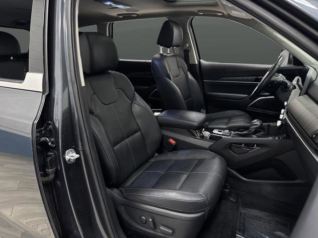 Used 2024 Kia Telluride EX image 30