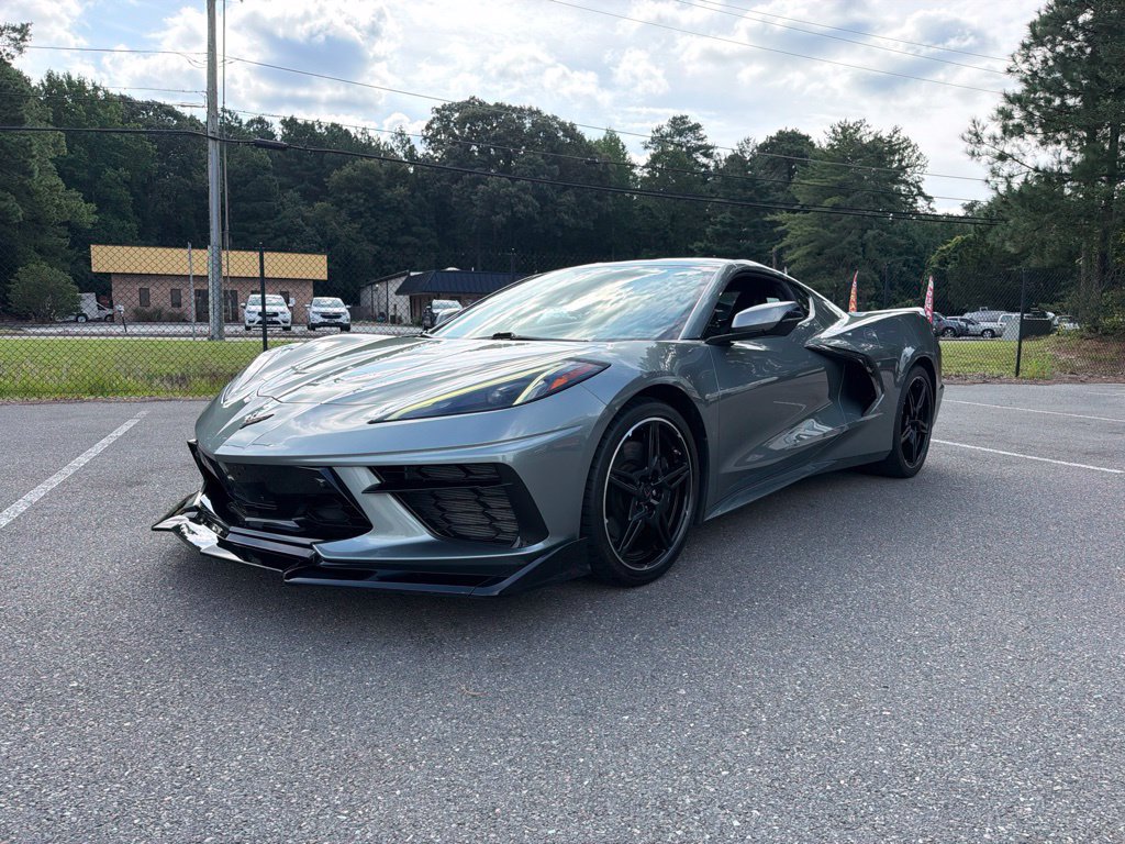Used 2023 Chevrolet Corvette Stingray Preferred Cpe w/ Z51 Performance Package RWD image 2
