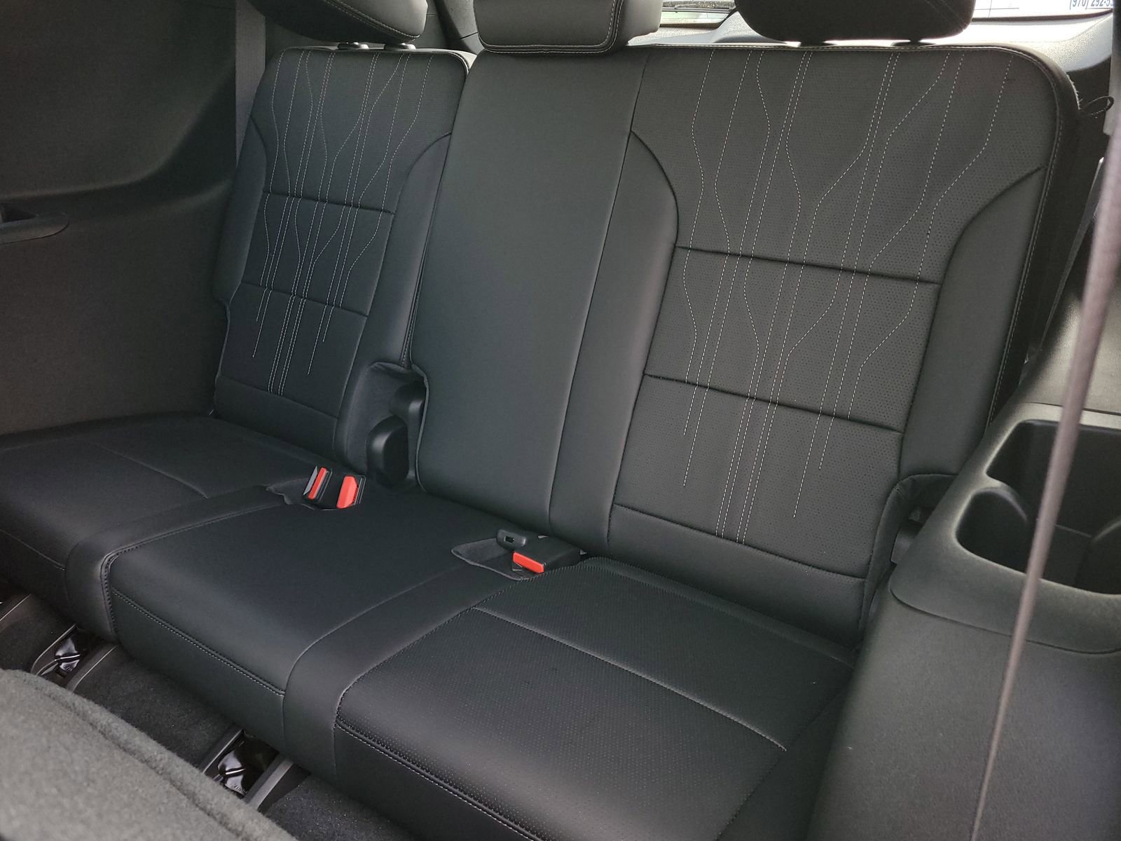 New 2026 Buick Enclave Avenir w/ Super Cruise Package FWD image 9
