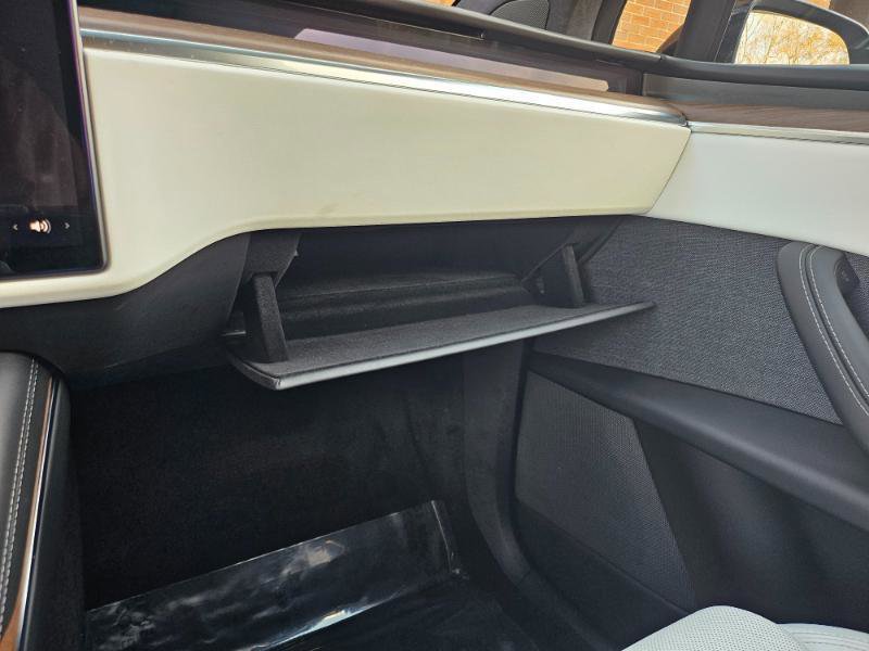 Used 2022 Tesla Model X image 56