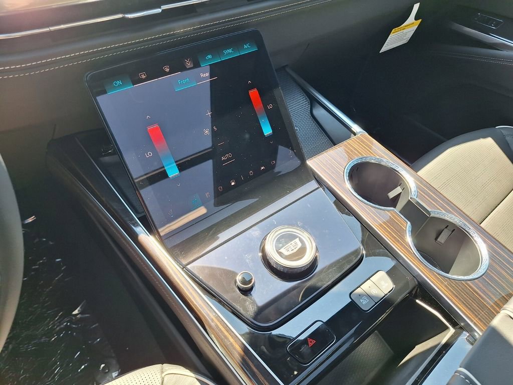 New 2026 Cadillac Escalade Luxury image 14